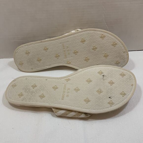 Jessica Simpson XL (9-10) house slippers - Picture 5 of 6
